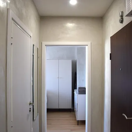 Bright & Cozy 1-bedroom With Stunning Vitosha View Апартамент *