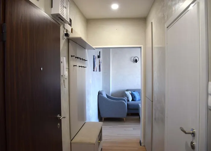 Bright & Cozy 1-bedroom With Stunning Vitosha View * София